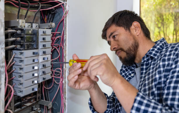 Best Affordable Emergency Electrician  in Mason City, IL